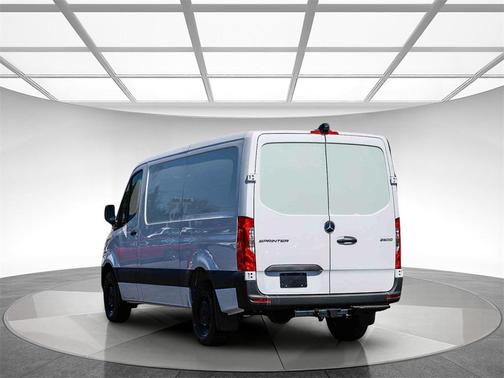2025 Mercedes-Benz Sprinter 2500 Standard Roof