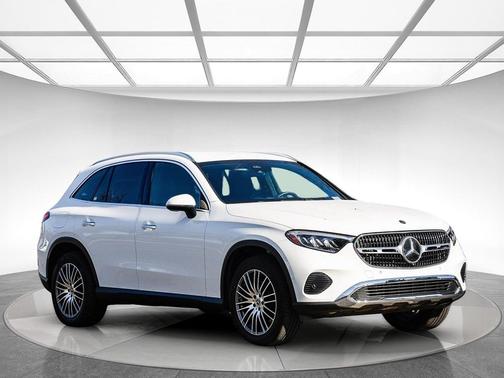 2025 Mercedes-Benz GLC 300 Base