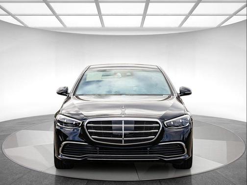 2026 Mercedes-Benz S-Class 4MATIC