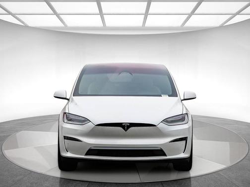 2023 Tesla Model X Base