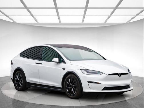2023 Tesla Model X Base