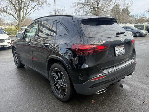 2025 Mercedes-Benz GLA 250 4MATIC