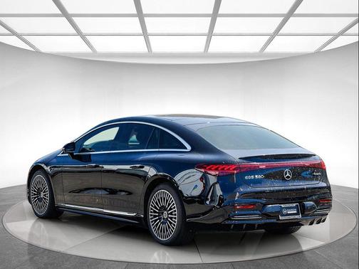 Obsidian Black Metallic 2023 Mercedes-Benz EQS 580 4MATIC