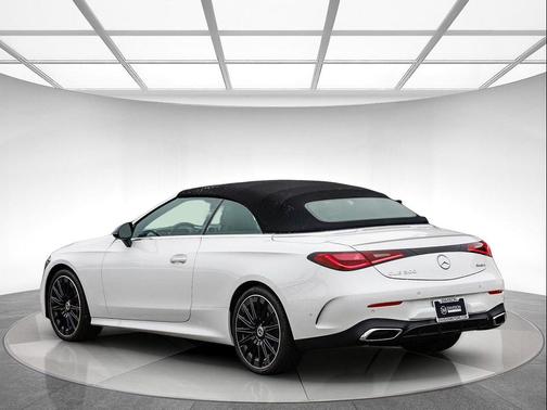 2026 Mercedes-Benz CLE 300 4MATIC Cabriolet