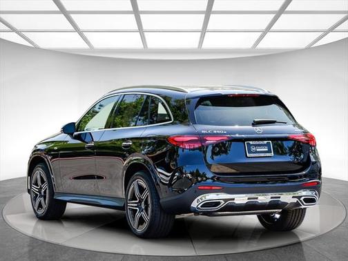 2025 Mercedes-Benz GLC 350e Base