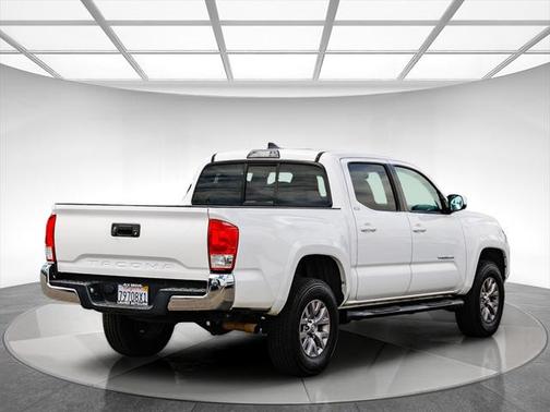 2016 Toyota Tacoma SR5