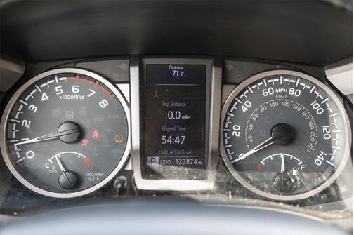 2016 Toyota Tacoma SR5