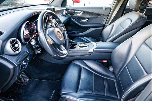 2018 Mercedes-Benz GLC 300 4MATIC