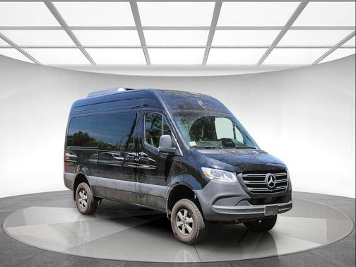 Jet Black 2025 Mercedes-Benz Sprinter 2500 Standard Roof