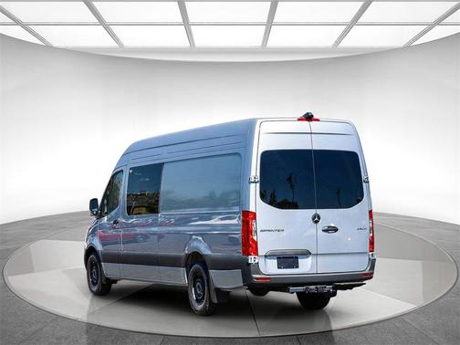 2025 Mercedes-Benz Sprinter 2500 High Roof