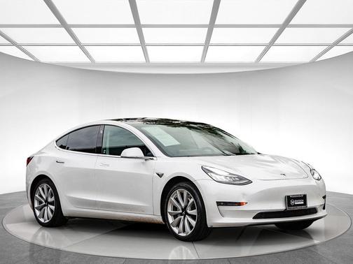 2020 Tesla Model 3 Standard Range