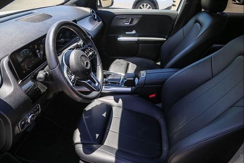 Polar White 2021 Mercedes-Benz GLA 250 Base 4MATIC