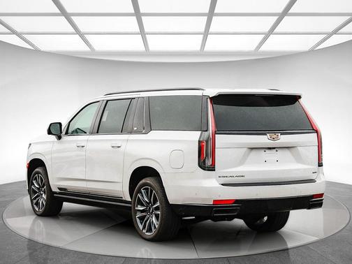 2024 Cadillac Escalade ESV Sport Platinum