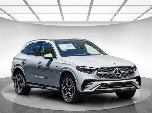 2025 Mercedes-Benz GLC 350e Base