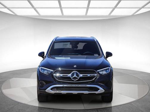 Black 2026 Mercedes-Benz GLC 300 Base
