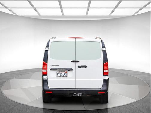2022 Mercedes-Benz Metris Base