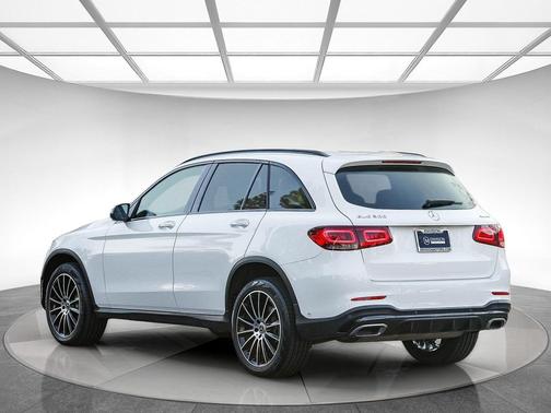 2022 Mercedes-Benz GLC 300 4MATIC