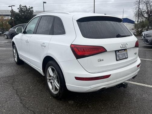 2015 Audi Q5 2.0T Premium Plus