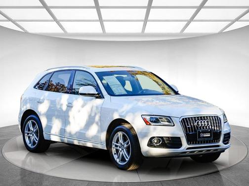 2015 Audi Q5 2.0T Premium Plus