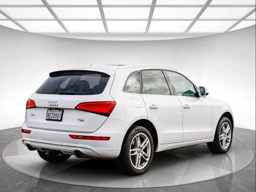 2015 Audi Q5 2.0T Premium Plus