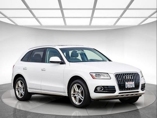 2015 Audi Q5 2.0T Premium Plus