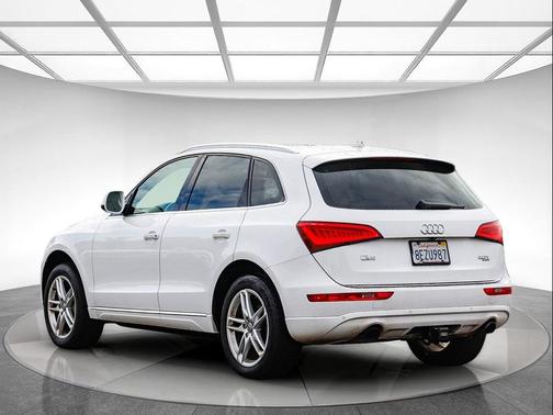 2015 Audi Q5 2.0T Premium Plus