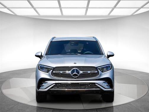 2025 Mercedes-Benz GLC 350e Base
