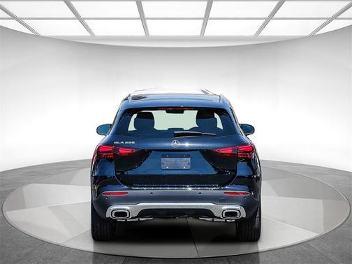 2026 Mercedes-Benz GLA 250 4MATIC