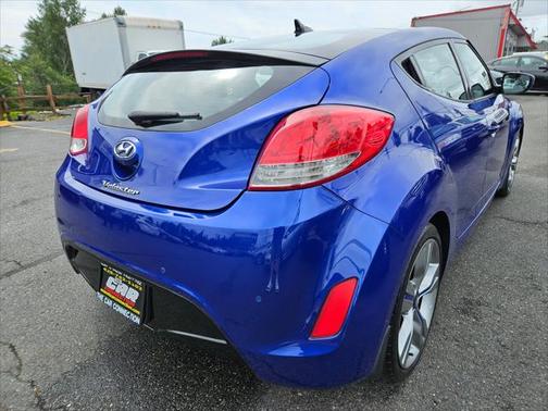 2013 Hyundai Veloster Base
