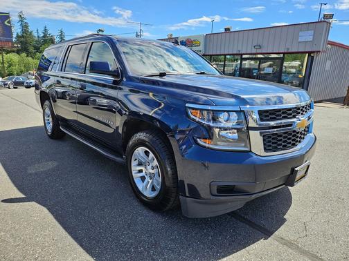 Blue Velvet Metallic 2019 Chevrolet Suburban LT