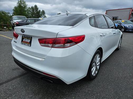 2017 Kia Optima LX