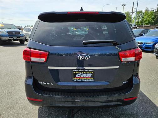 2015 Kia Sedona SX