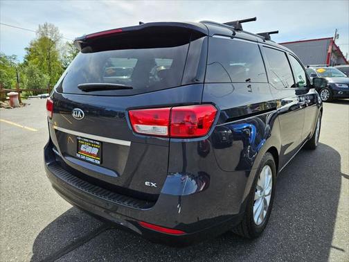 2015 Kia Sedona SX