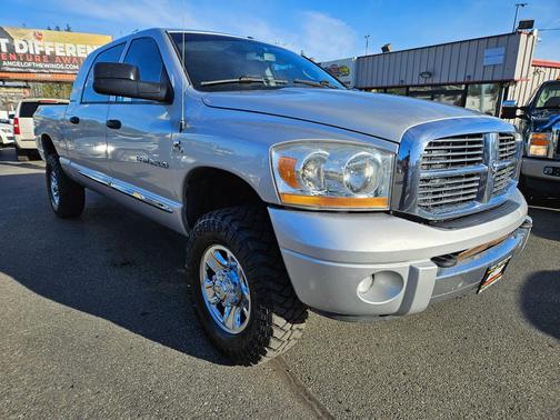 2006 Dodge Ram 2500 Laramie Mega Cab