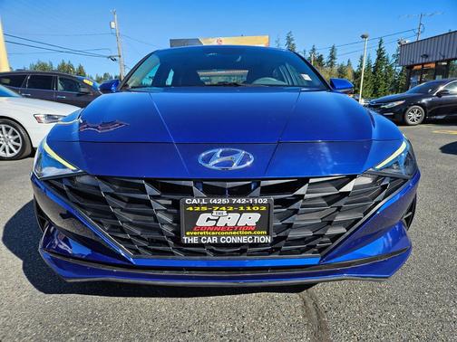 2023 Hyundai ELANTRA HEV Blue