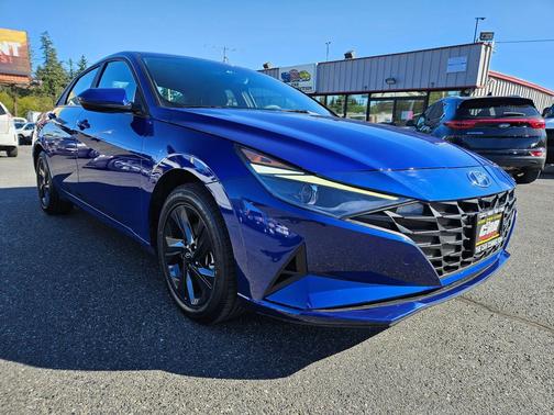 2023 Hyundai ELANTRA HEV Blue