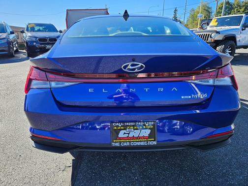 2023 Hyundai ELANTRA HEV Blue
