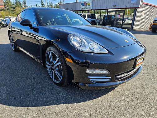 2012 Porsche Panamera 4