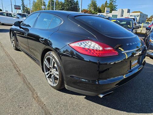 2012 Porsche Panamera 4