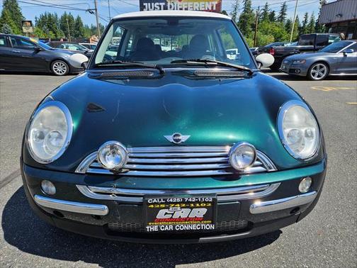 2004 MINI Cooper S Base