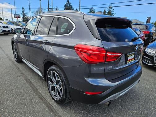 Mineral Gray Metallic 2017 BMW X1 xDrive 28i