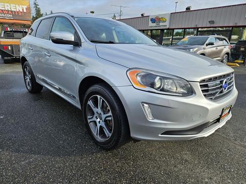 2015 Volvo XC60 T6 Platinum