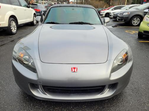 Photo 2 of 21 of 2005 Honda S2000