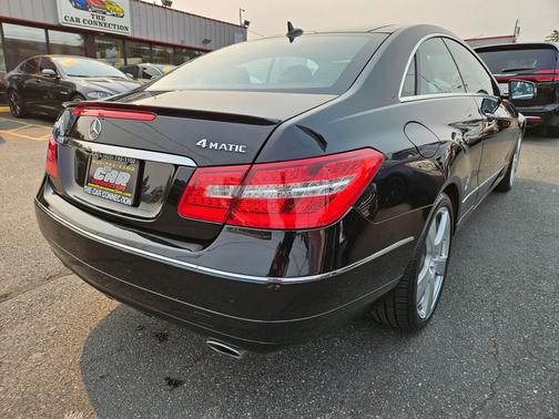 2013 Mercedes-Benz E-Class 4MATIC