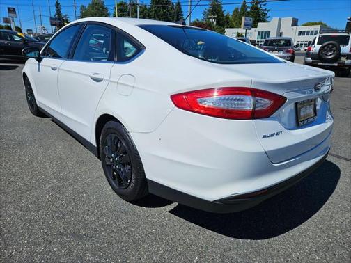 2014 Ford Fusion S