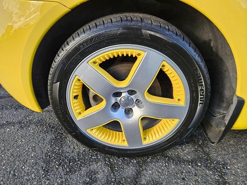 2002 Volkswagen New Beetle GLS 1.8T