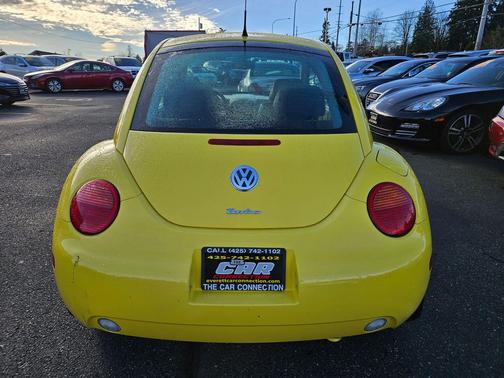 2002 Volkswagen New Beetle GLS 1.8T