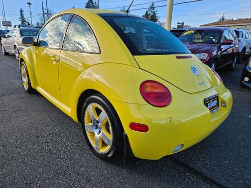2002 Volkswagen New Beetle GLS 1.8T