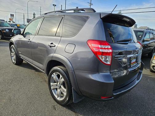 2011 Toyota RAV4 Sport