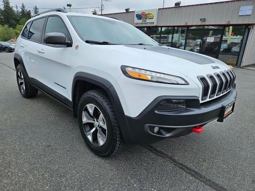 Bright White Clearcoat 2018 Jeep Cherokee Trailhawk